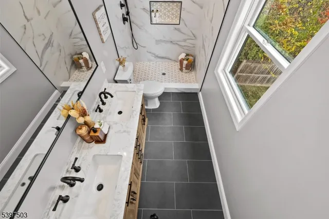 $849,000 | 5 1st Street, Fair Lawn, NJ 07410