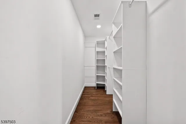 $849,000 | 5 1st Street, Fair Lawn, NJ 07410