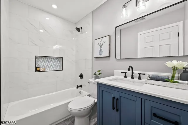 $849,000 | 5 1st Street, Fair Lawn, NJ 07410