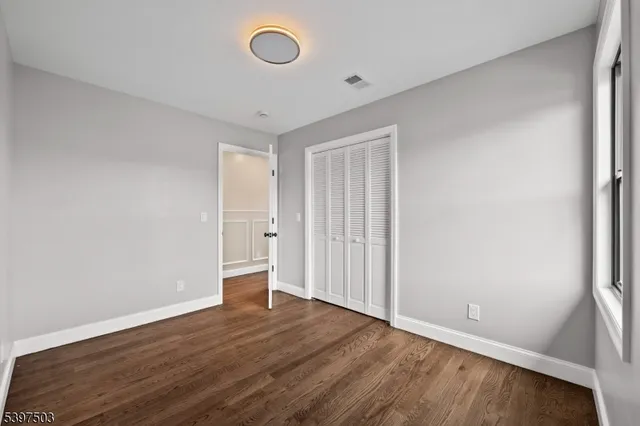 $849,000 | 5 1st Street, Fair Lawn, NJ 07410