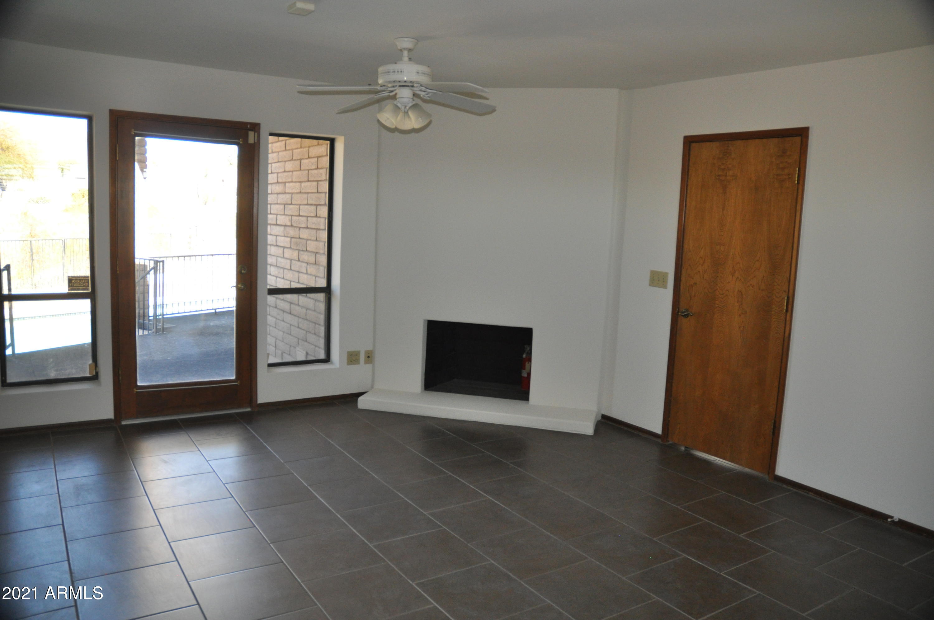 12650 East Doubletree Ranch Road Scottsdale, AZ 85259 - Photo 11 of 26 DSC_0852