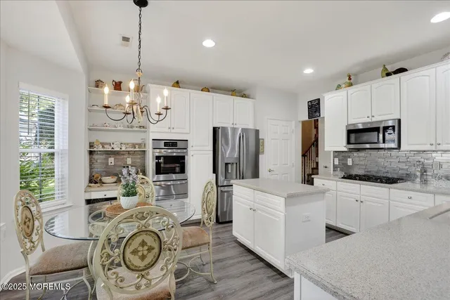 $639,900 | 10 Sunningdale Court, Jackson, NJ 08527