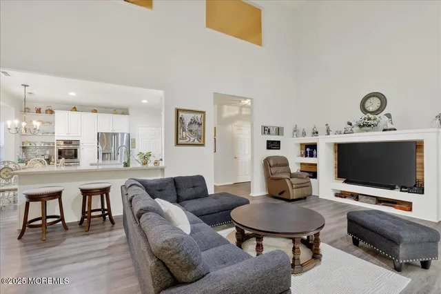 $639,900 | 10 Sunningdale Court, Jackson, NJ 08527