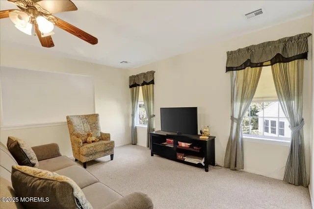 $639,900 | 10 Sunningdale Court, Jackson, NJ 08527