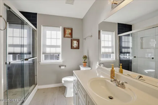 $639,900 | 10 Sunningdale Court, Jackson, NJ 08527