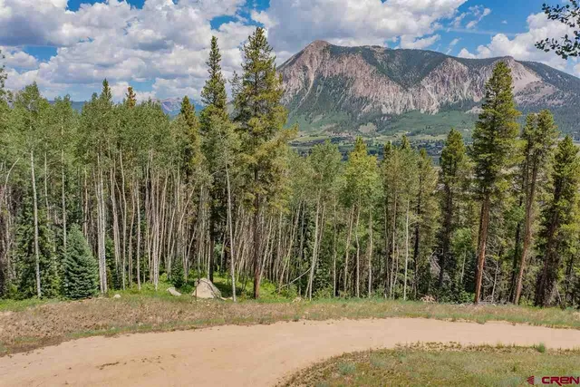 $750,000 | 811 Hidden Mine Road, Crested Butte, CO 81224