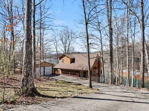 $975,000 | 1447 Cove Pointe Road, La Follette, TN 37766
