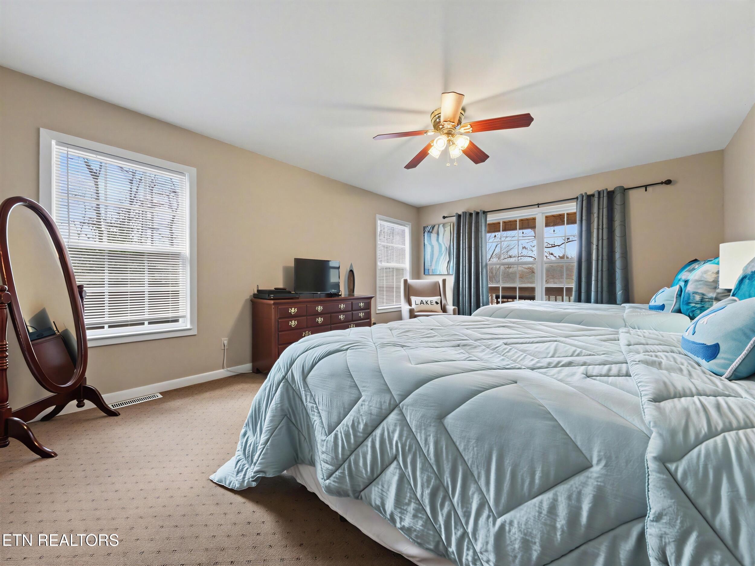 1447 Cove Pointe Road La Follette, TN 37766 - Photo 17 of 48 12_20