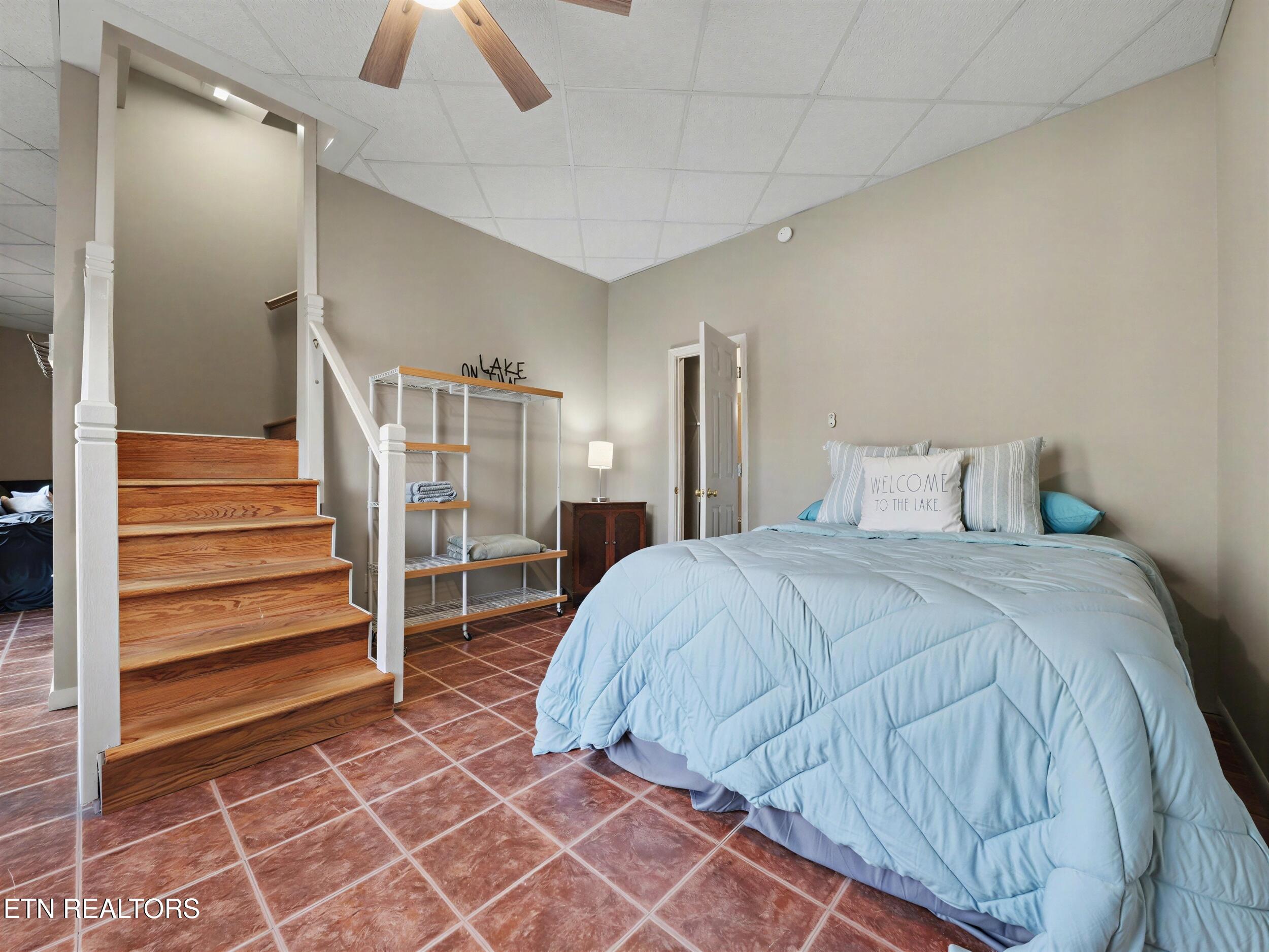 1447 Cove Pointe Road La Follette, TN 37766 - Photo 24 of 48 19_38