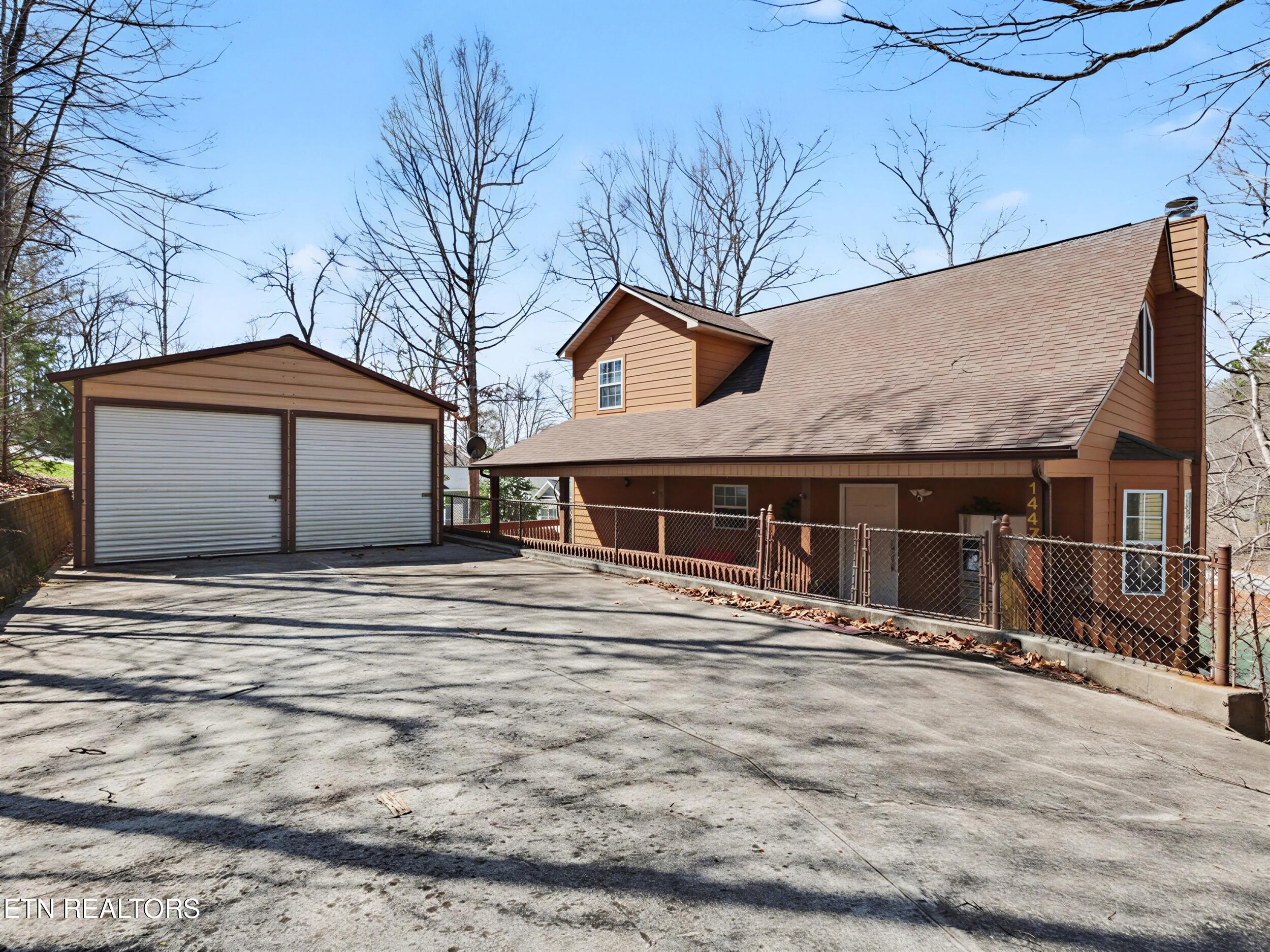 1447 Cove Pointe Road La Follette, TN 37766 - Photo 3 of 48 37_46