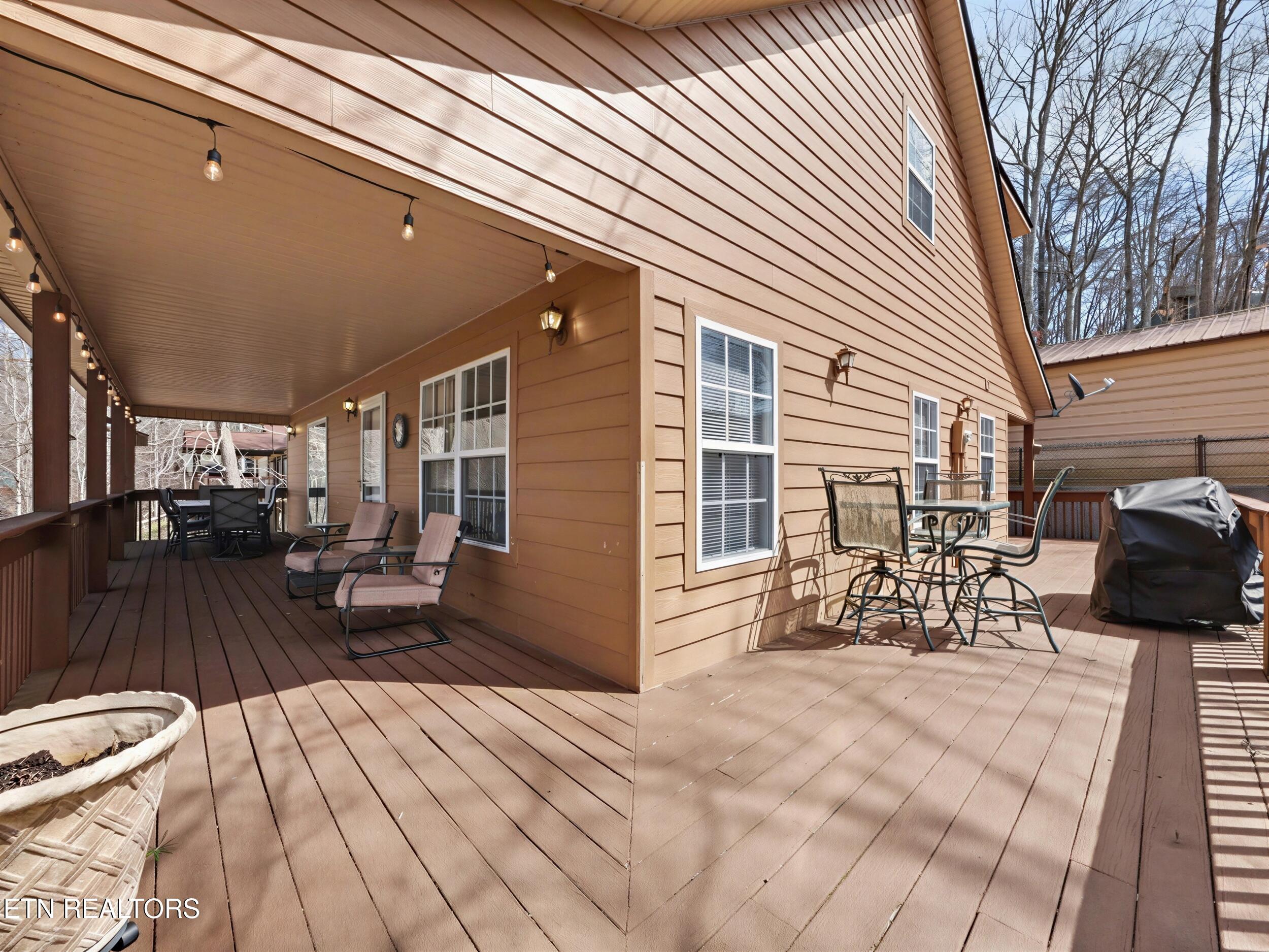 1447 Cove Pointe Road La Follette, TN 37766 - Photo 37 of 48 32_27