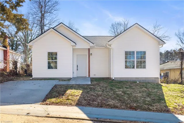 $219,900 | 537 Flint Avenue, High Point, NC 27260