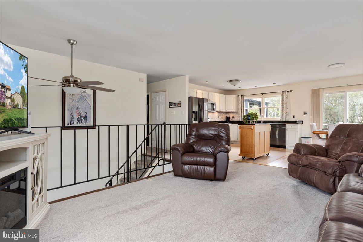 1425 Evergreen Road Severn, MD 21144 - Photo 11 of 36