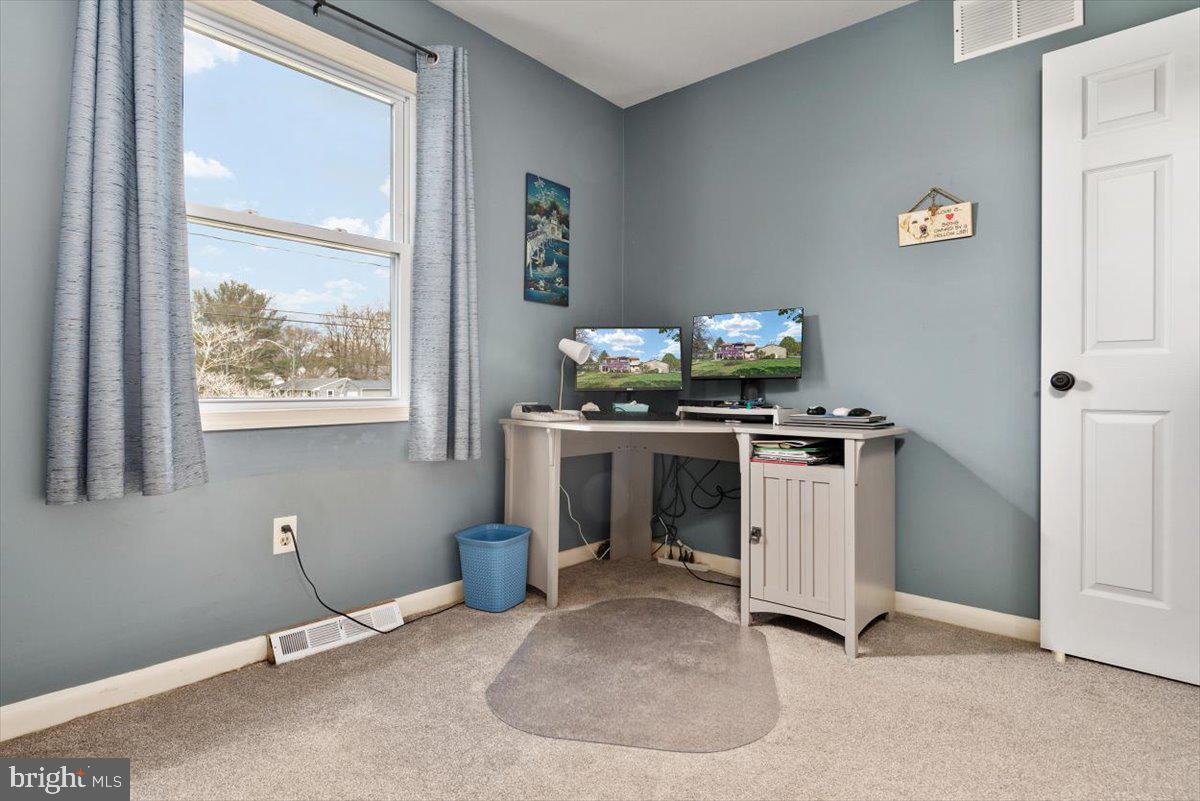 1425 Evergreen Road Severn, MD 21144 - Photo 16 of 36
