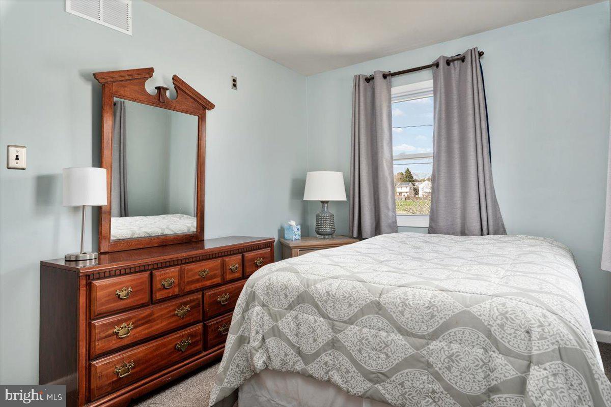 1425 Evergreen Road Severn, MD 21144 - Photo 18 of 36
