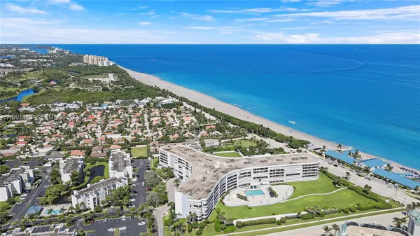 $5,000 | 1300 Florida A1A, Unit 402, Jupiter, FL 33477