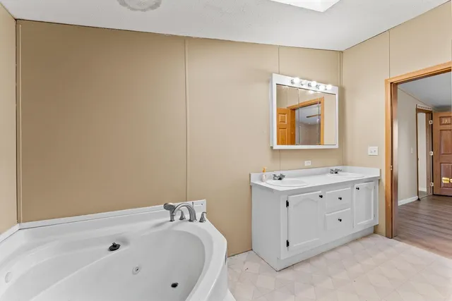 $274,900 | W5685 County Road O, Endeavor, WI 53930