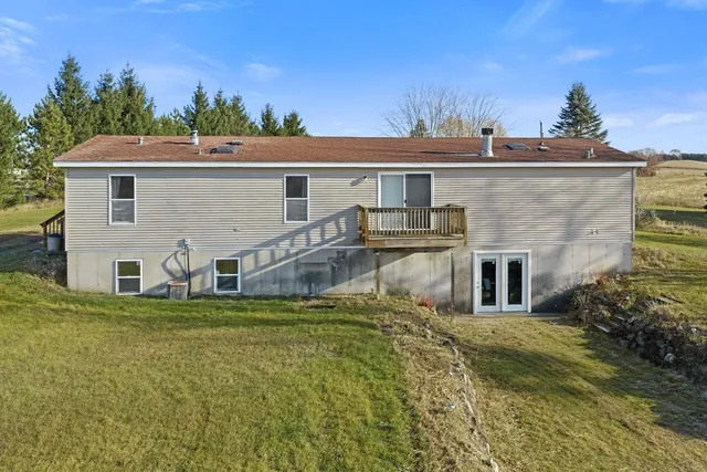 $274,900 | W5685 County Road O, Endeavor, WI 53930