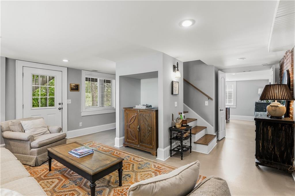 401 Ridgewood Avenue Gainesville, GA 30501 - Photo 19 of 79