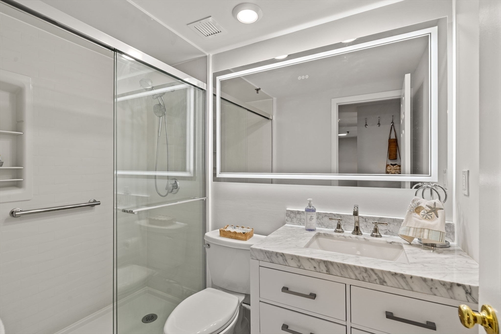 15 North Beacon Street, Unit 910 Boston, MA 02134 - Photo 15 of 28