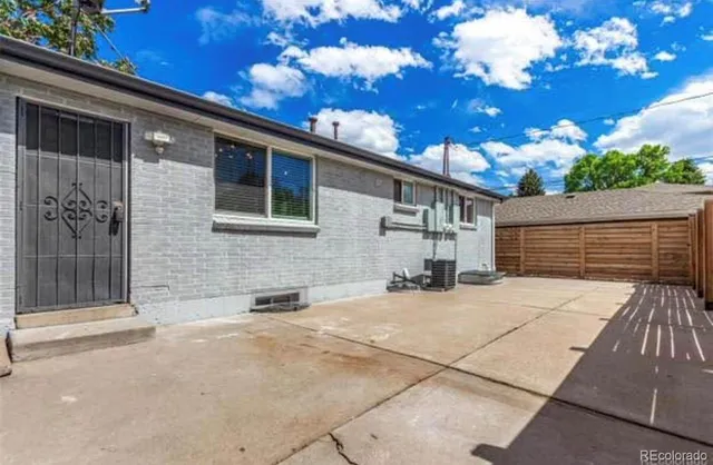a view of an ocean beach
