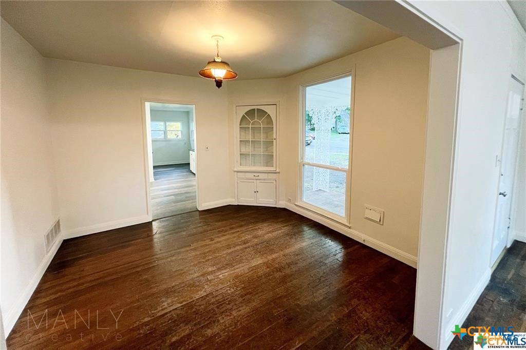 809 North 8th Street Temple, TX 76501 - Photo 8 of 20
