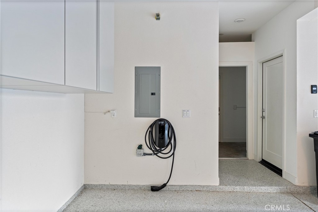 419 Transport Tustin, CA 92782 - Photo 44 of 58