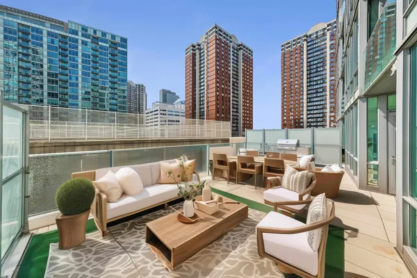$1,190,000 | 1 Shore Lane, Unit 911, Jersey City, NJ 07310