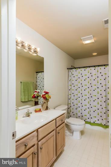 16522 Gaines Road Broad Run, VA 20137 - Photo 20 of 30 Bath