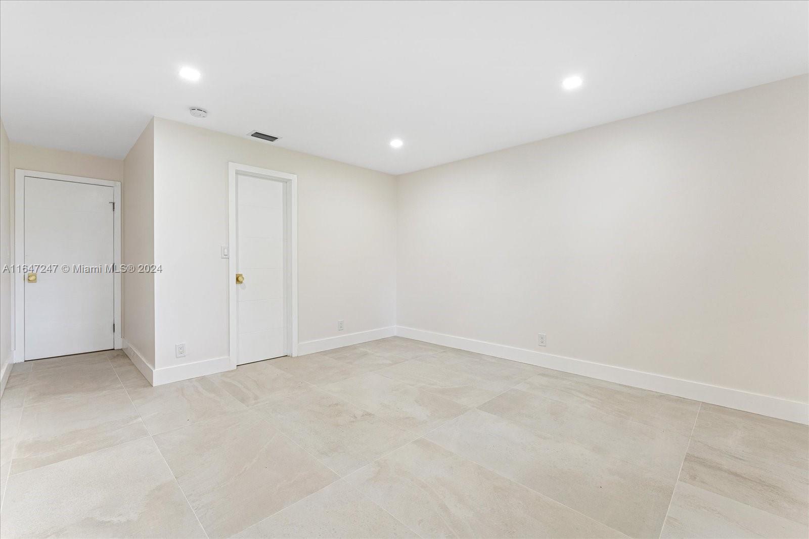 6331 Southwest 186th Way Southwest Ranches, FL 33332 - Photo 33 of 45 Gallery Image 33