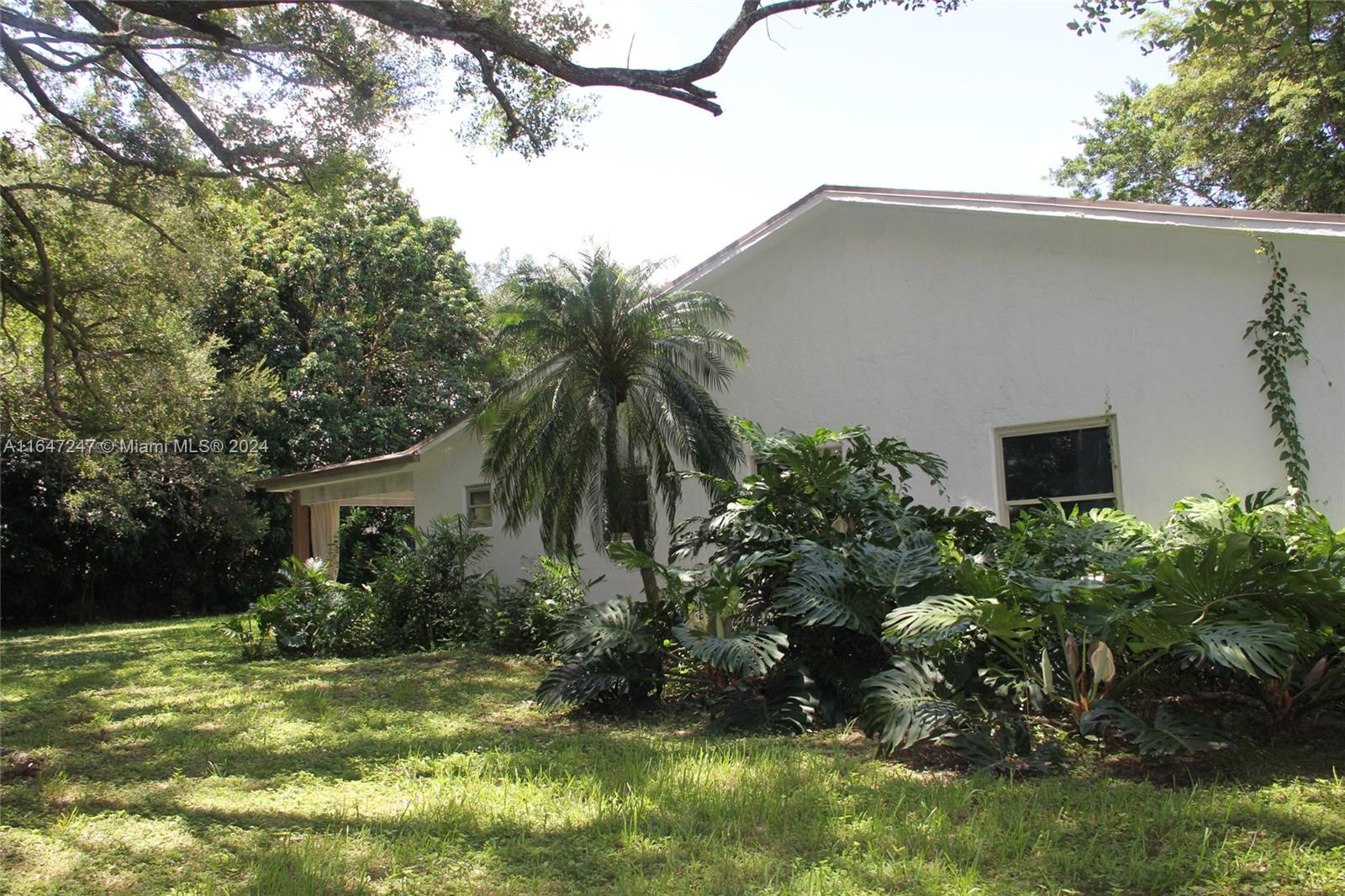 6331 Southwest 186th Way Southwest Ranches, FL 33332 - Photo 41 of 45 Gallery Image 41