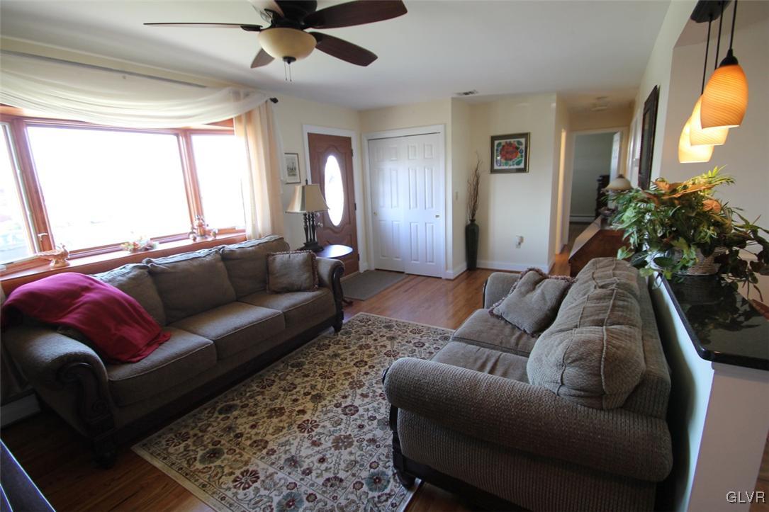 844 Elm Road Hellertown, PA 18055 - Photo 11 of 32 Gallery Image 11