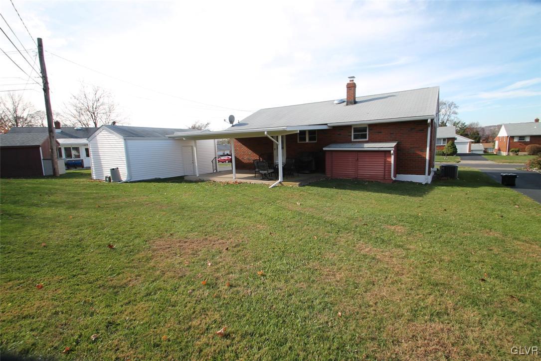 844 Elm Road Hellertown, PA 18055 - Photo 2 of 32 Gallery Image 2