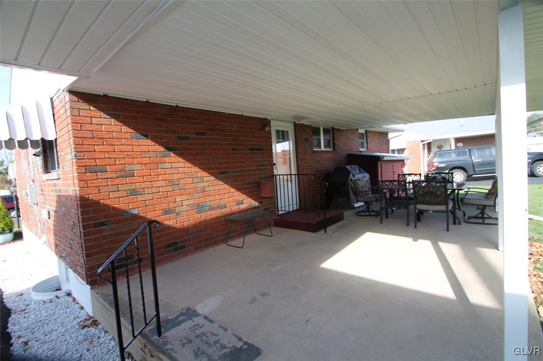 844 Elm Road Hellertown, PA 18055 - Photo 3 of 32 Gallery Image 3