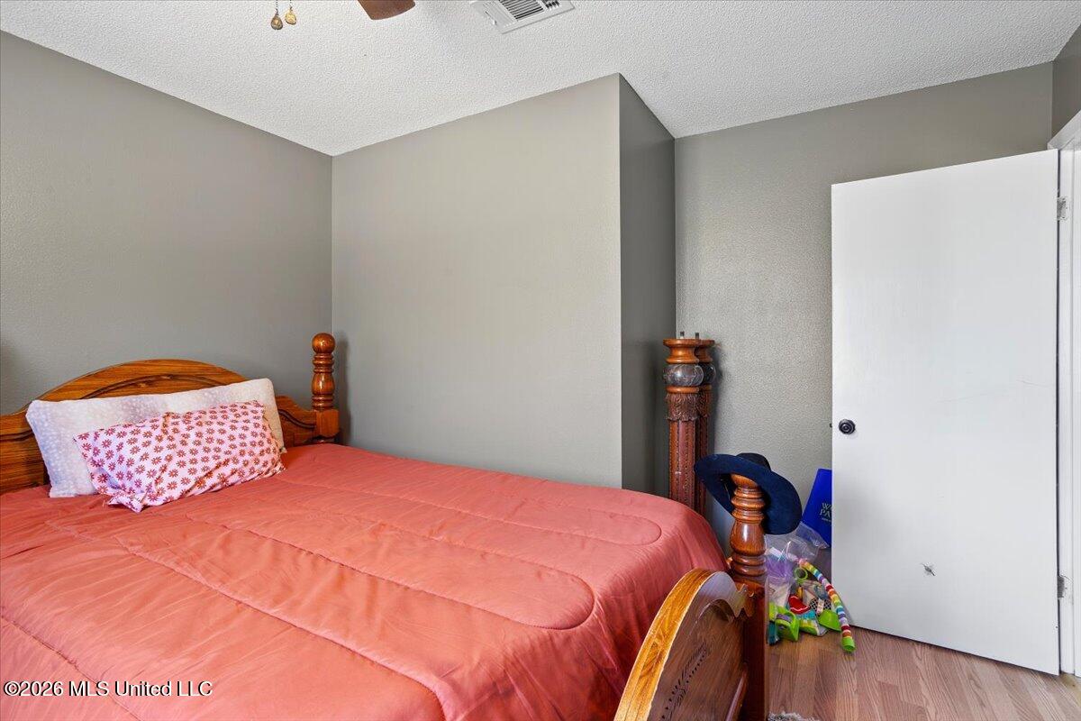 113 Clyde Pipkins Road Lucedale, MS 39452 - Photo 22 of 31 22-HJ0A8313