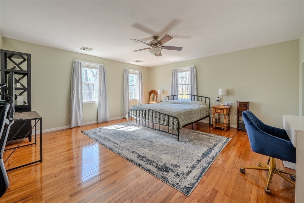 7 R Oxbow Road Oxford, MA 01537 - Photo 24 of 42