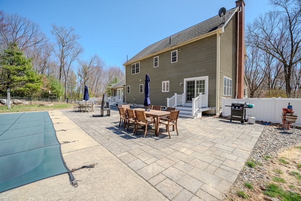 7 R Oxbow Road Oxford, MA 01537 - Photo 36 of 42