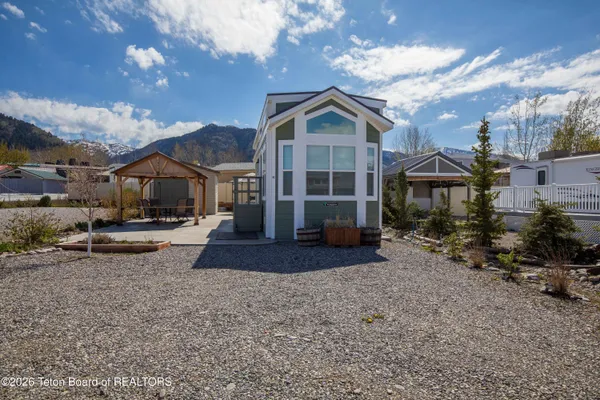 $215,000 | 739 Whiffle Tree, Thayne, WY 83127