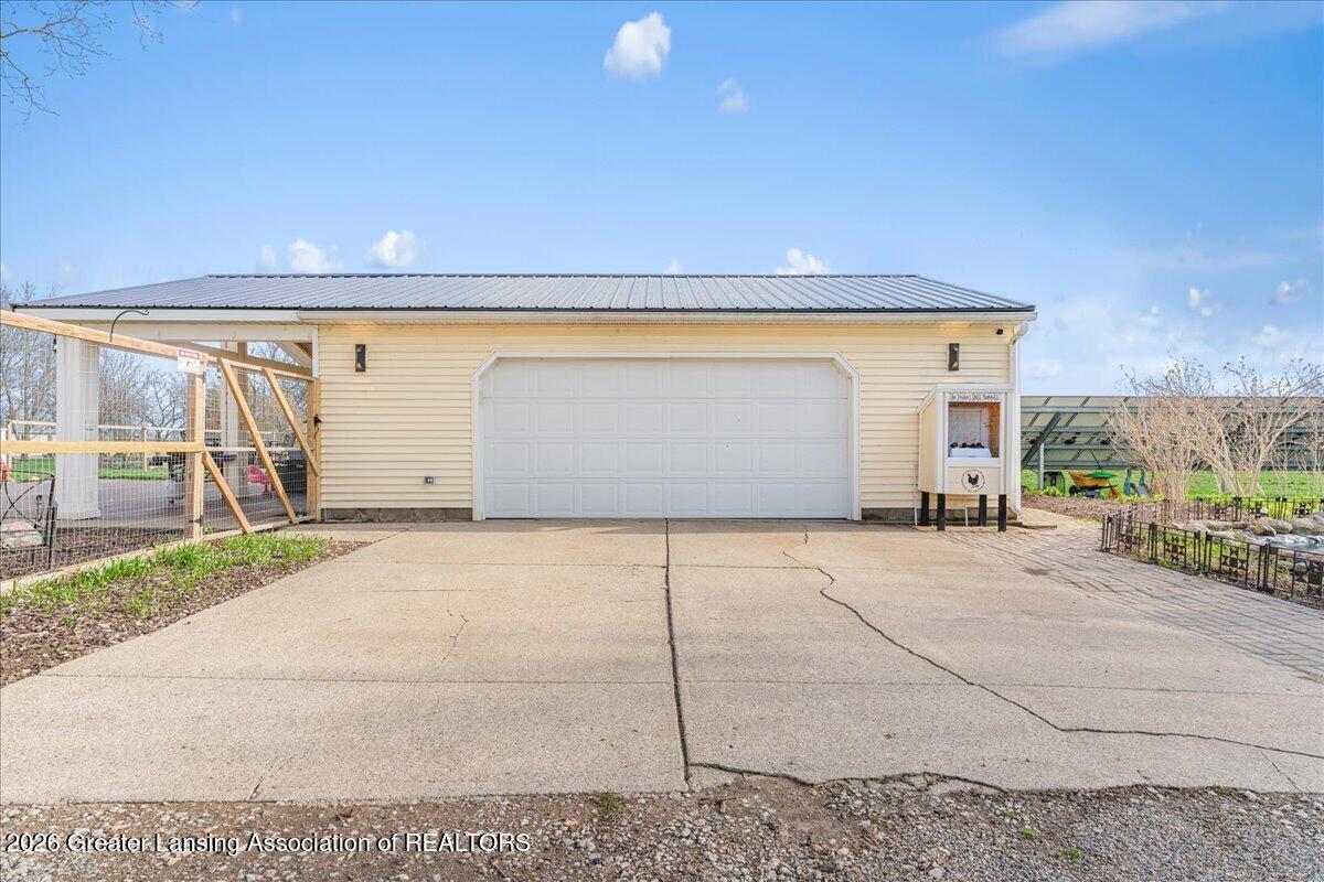 2934 East Walker Road St. Johns, MI 48879 - Photo 10 of 44 10-Media Jett - 13