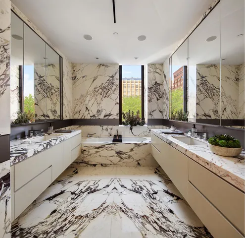 $7,995,000 | 11 Beach Street, Unit THB | TriBeCa