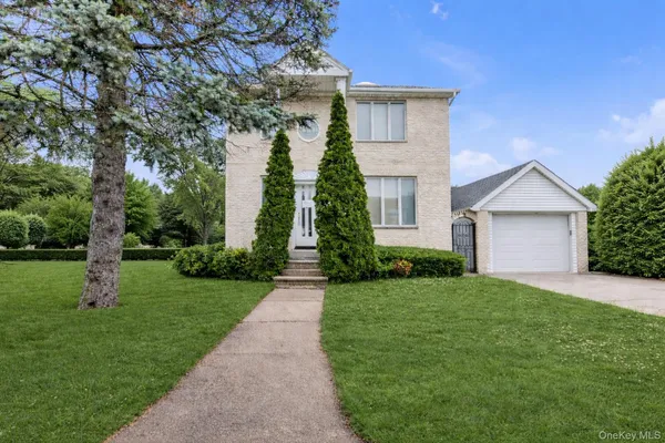 $998,000 | 230 Mosher Avenue, Woodmere, NY 11598