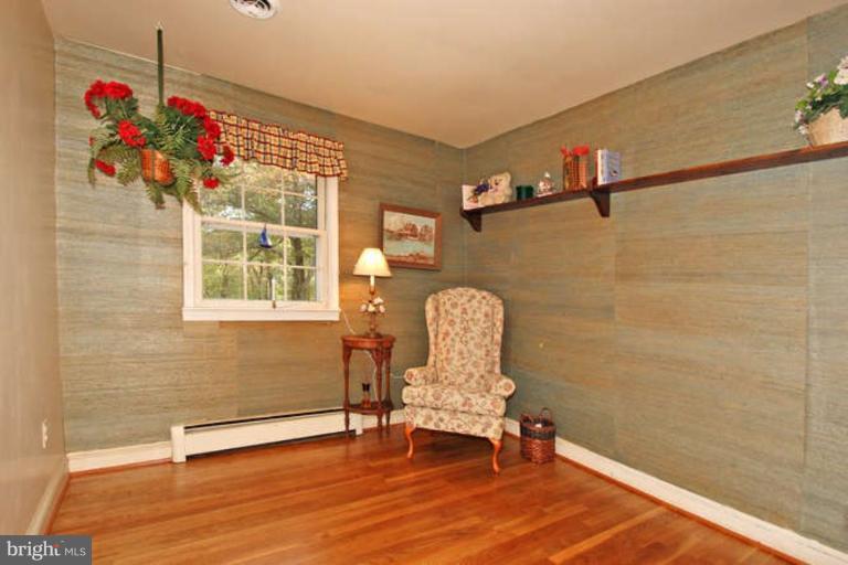 13679 Highland Road Clarksville, MD 21029 - Photo 8 of 16 Bedroom #3