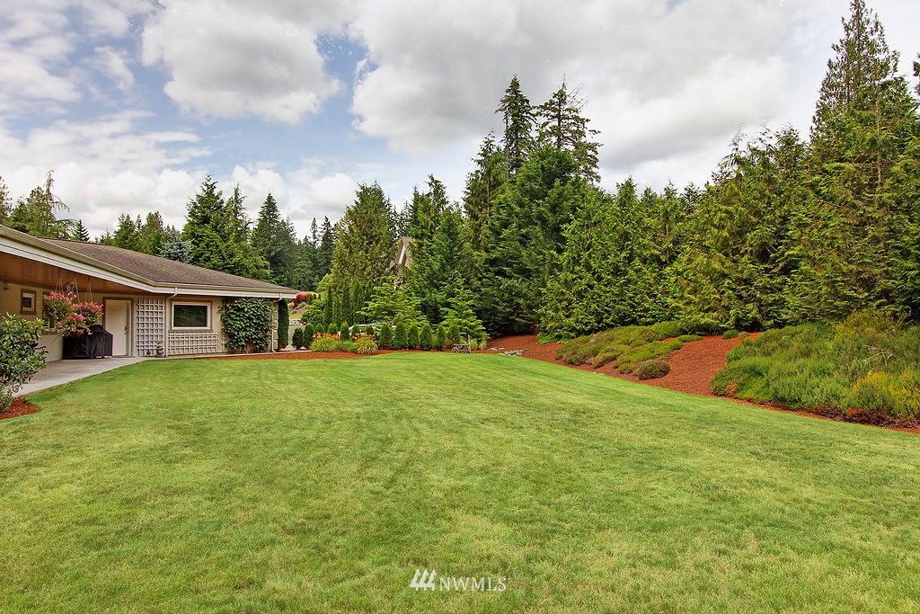 12375 Upper Preston Road Southeast Issaquah, WA 98027 - Photo 21 of 25