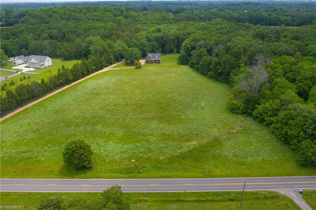 2070 Farmington Road Mocksville, NC 27028 - Photo 4 of 28 Gallery Image 4