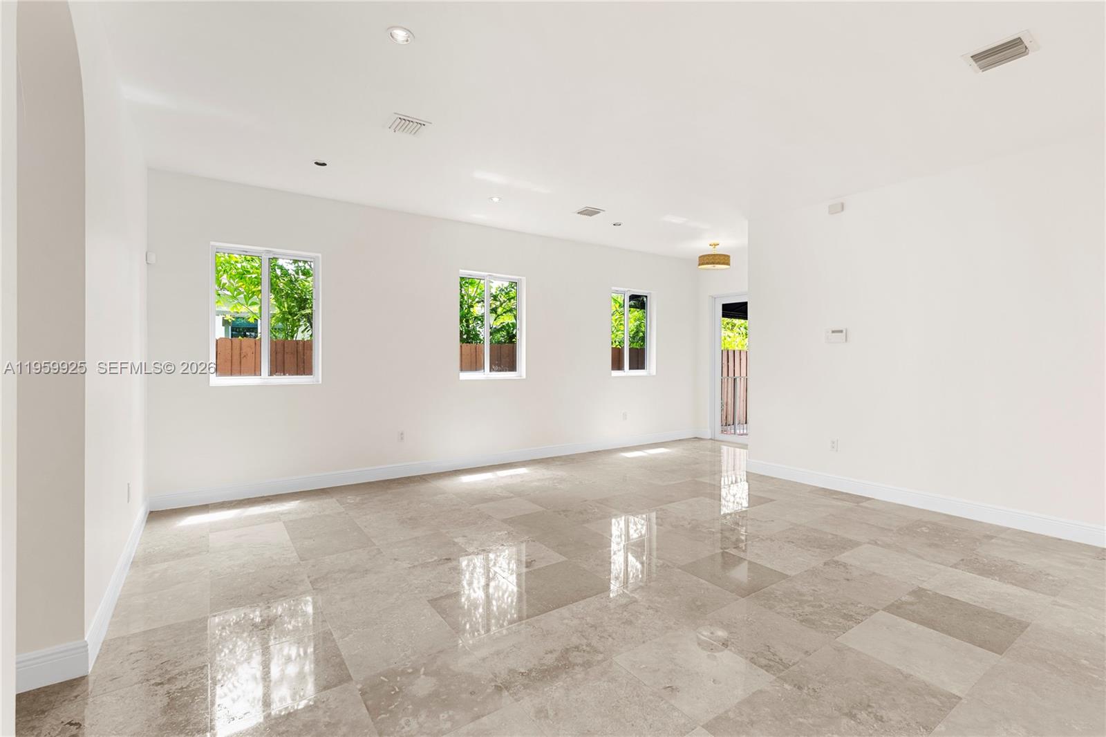 4025 Southwest 10th Street Miami, FL 33134 - Photo 7 of 38
