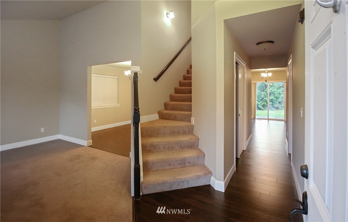 5323 Racca Drive Southeast Olympia, WA 98513 - Photo 2 of 25 Gallery Image 2
