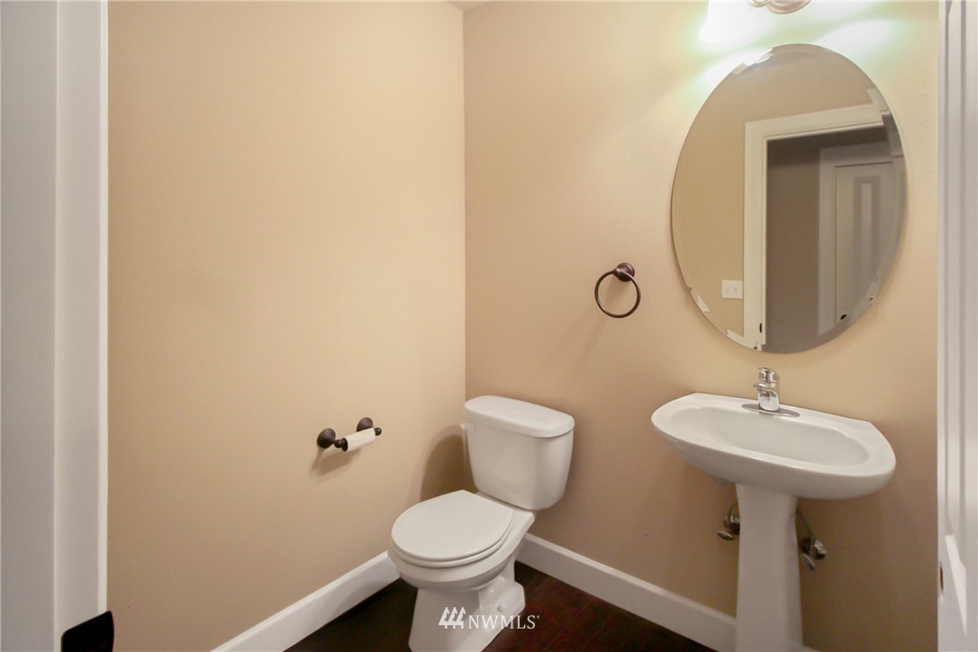 5323 Racca Drive Southeast Olympia, WA 98513 - Photo 11 of 25 Gallery Image 11