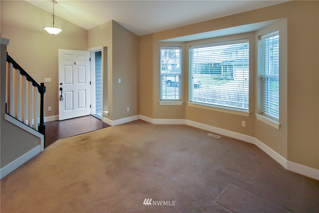5323 Racca Drive Southeast Olympia, WA 98513 - Photo 3 of 25 Gallery Image 3