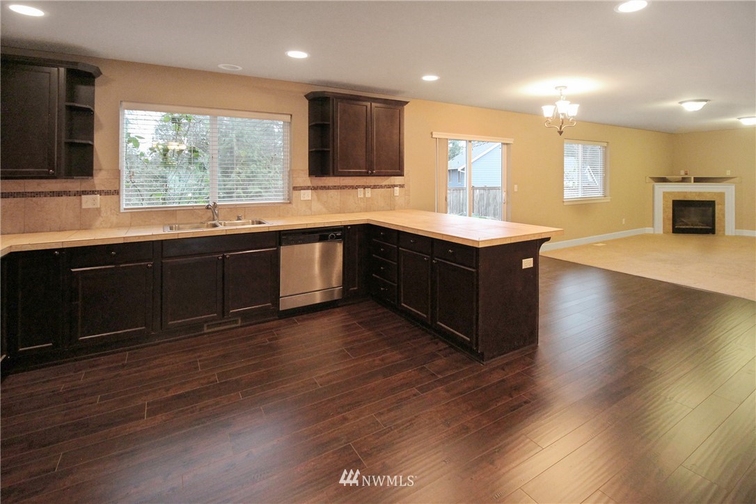 5323 Racca Drive Southeast Olympia, WA 98513 - Photo 6 of 25 Gallery Image 6