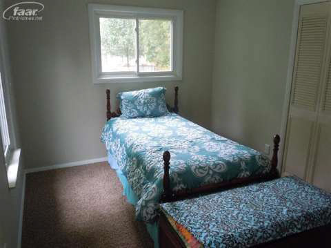 5157 Wakefield Road Grand Blanc, MI 48439 - Photo 10 of 20 20420154-9.JPG